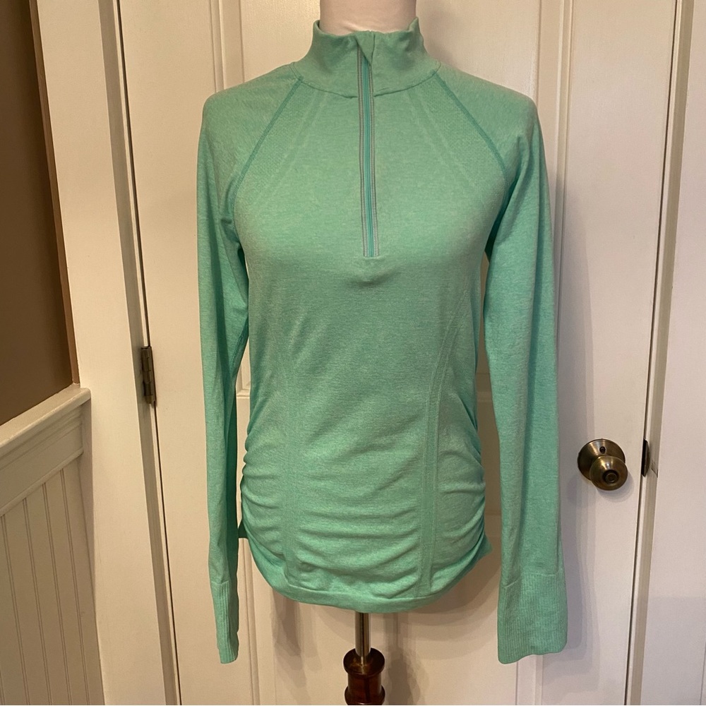 ATHLETA TOP 1/4 1/3 ZIP LONG SLEEVE PALE GREEN ACTIVE STRETCH HIGH NECK SIZE M